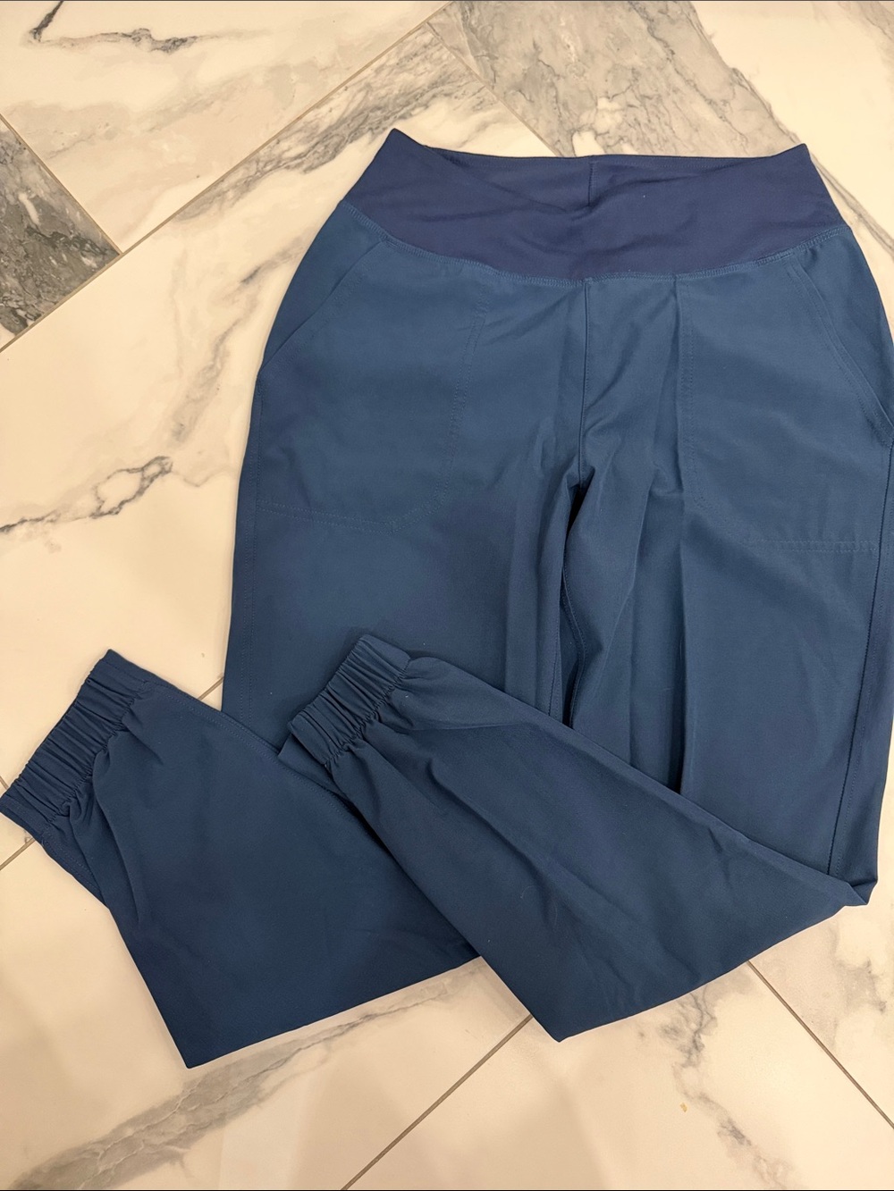 XS Patagonia Happy Hike Studio Joggers utility blue